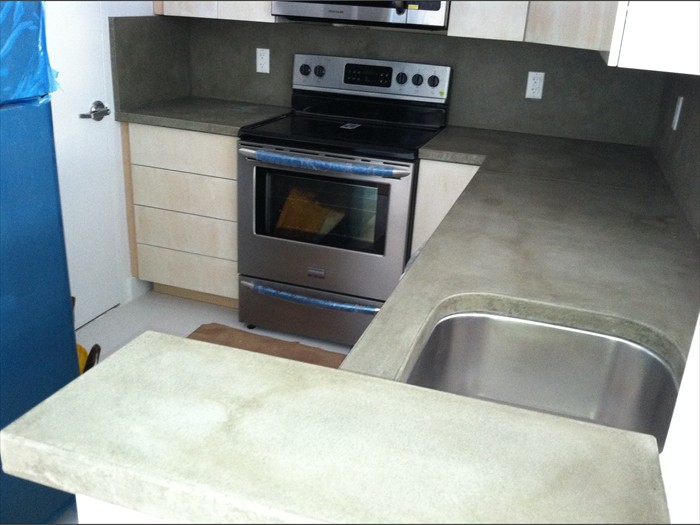 23 of 30    |    Remodeling Kitchen Countertop with Backsplash