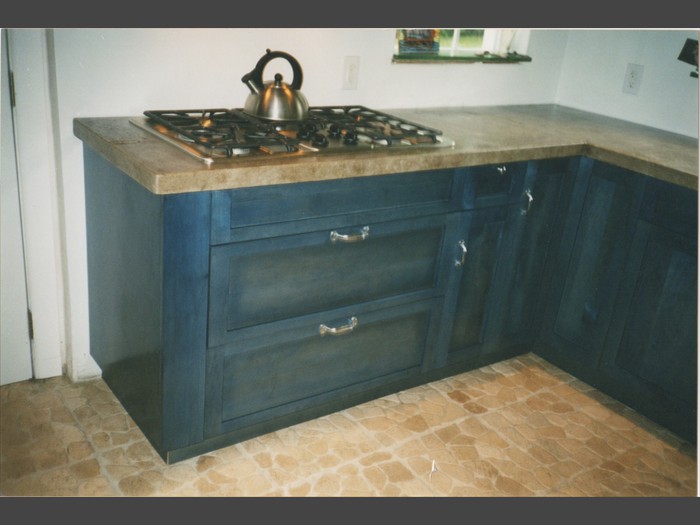 25 of 30    |    Rustic Kitchen - Concrete Countertop - Acid Stain